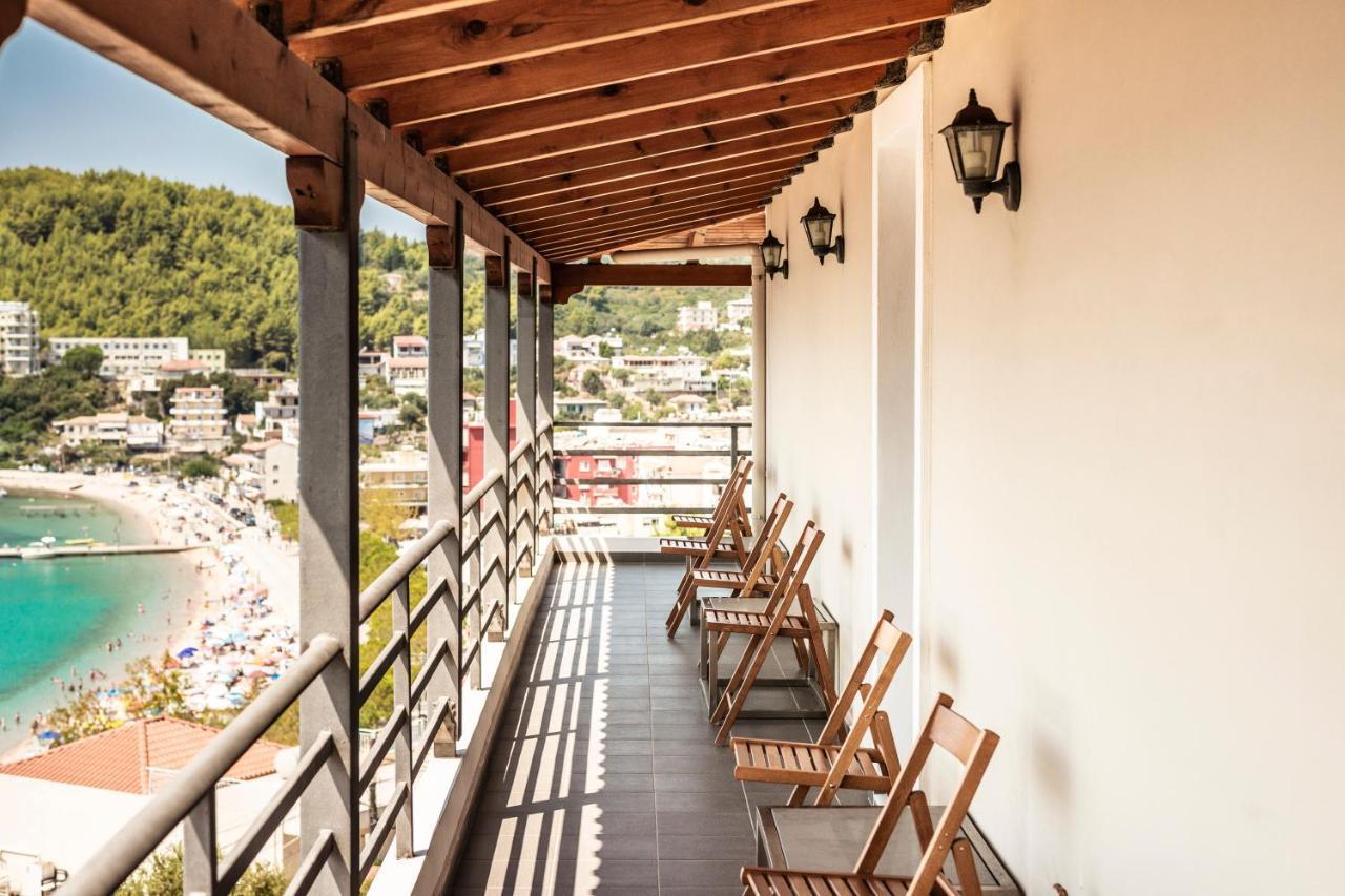 Margarita Guesthouse Himare Exterior photo